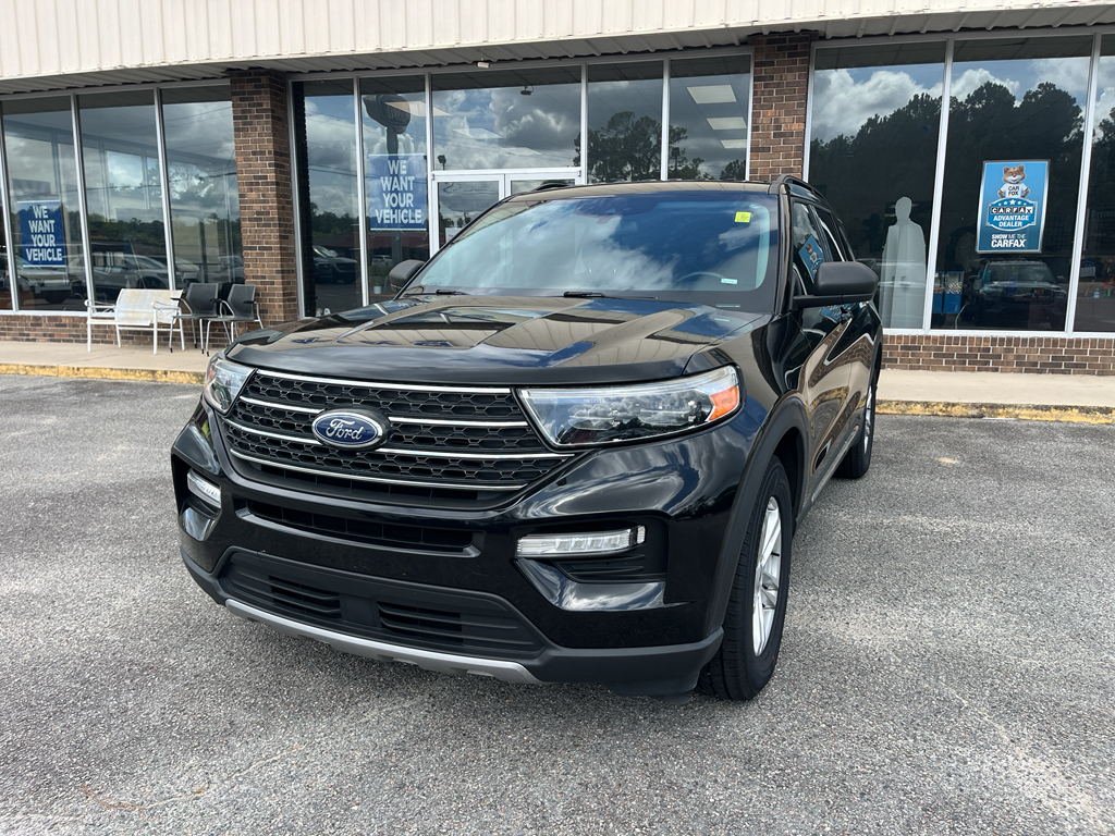 2023 Ford Explorer XLT RWD