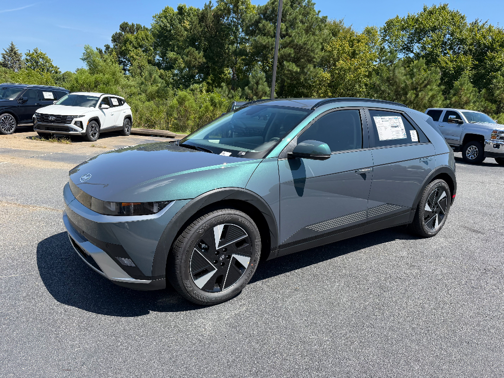 Digital Teal 2027 Hyundai Ioniq 5 SUV / Crossover Rear-Wheel Drive Automatic