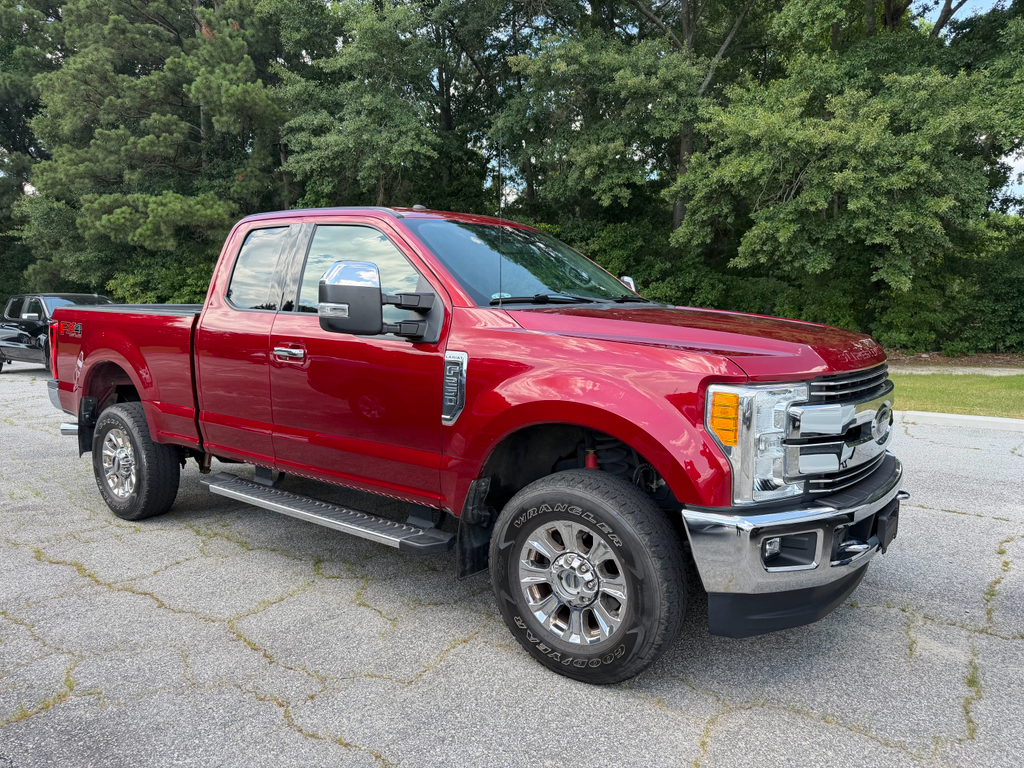 2017 Ford F-250 Super Duty Lariat SuperCab 4WD