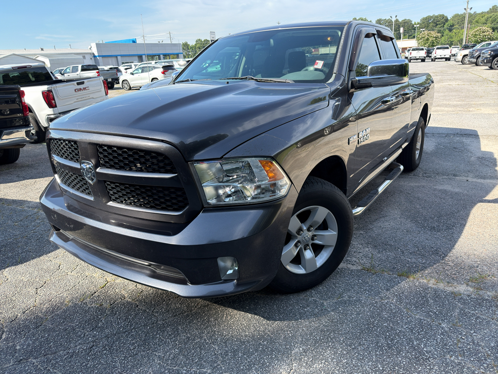 2015 RAM 1500 Express Quad Cab RWD