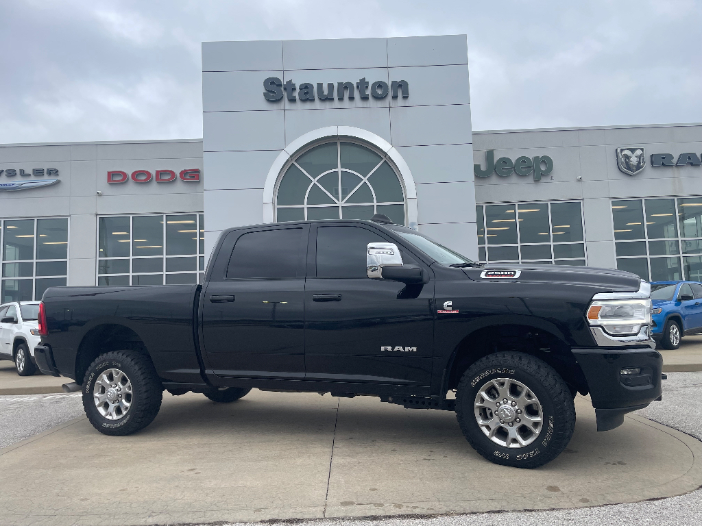 2024 RAM 2500 Laramie Crew Cab 4WD