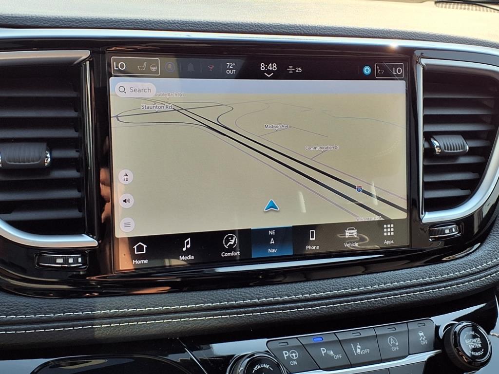 View vehicle photo 7