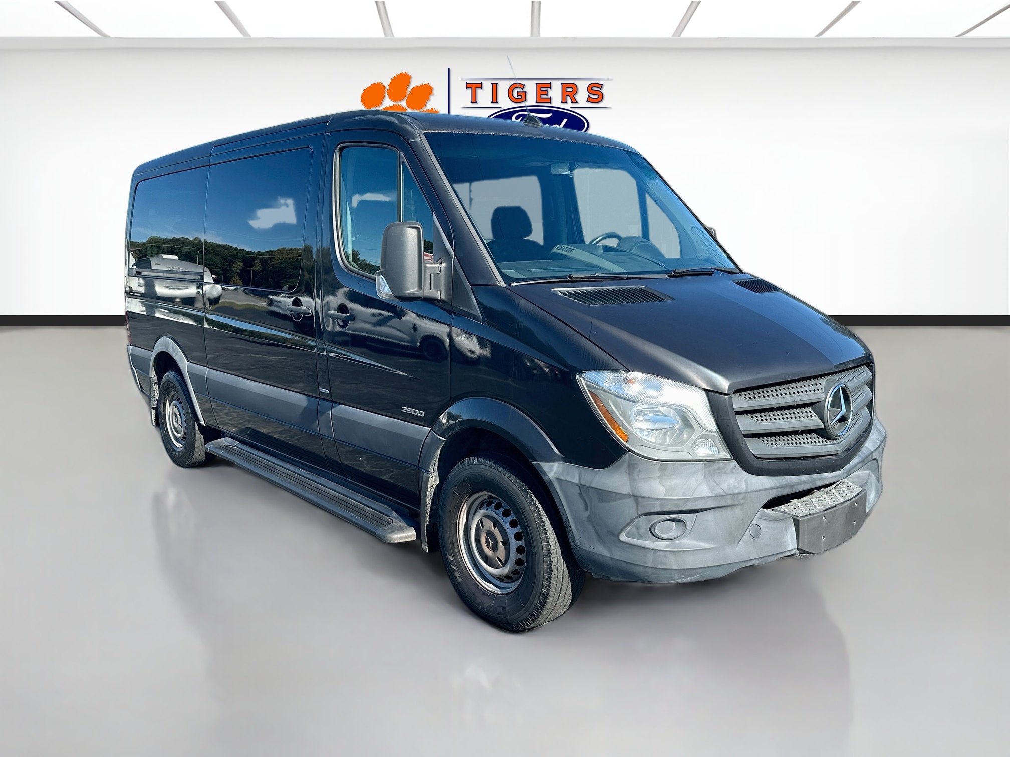 2016 Mercedes-Benz Sprinter 2500 144 WB Passenger Van