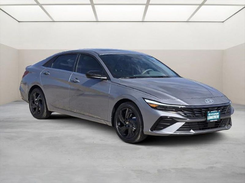 2026 Hyundai Elantra SEL Sport Premium FWD