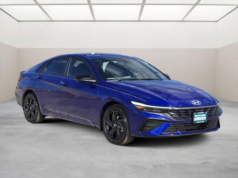 Intense Blue 2026 Hyundai Elantra SEL Sport FWD Sedan Front-Wheel Drive Continuously Variable Transmission