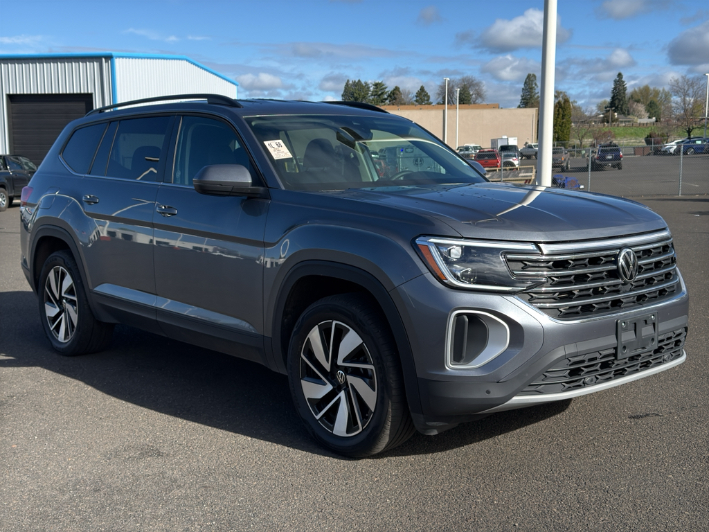 2025 Volkswagen Atlas SE FWD with Technology SUV / Crossover Front-Wheel Drive 8-Speed Automatic