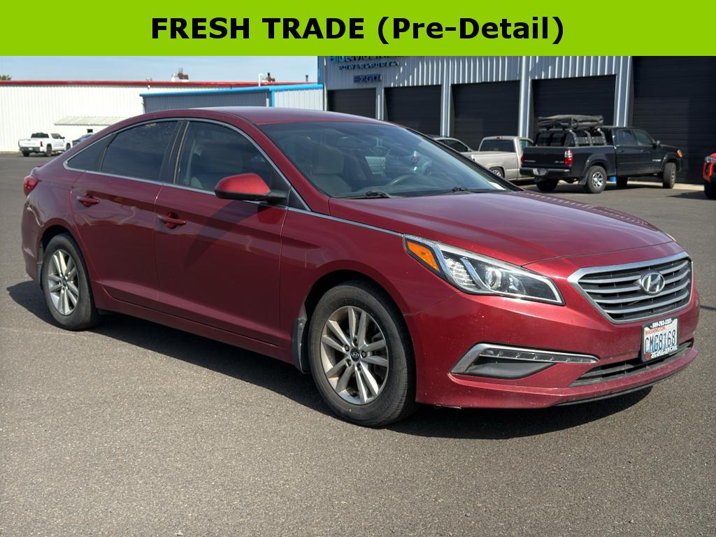  2015 Hyundai Sonata SE FWD   