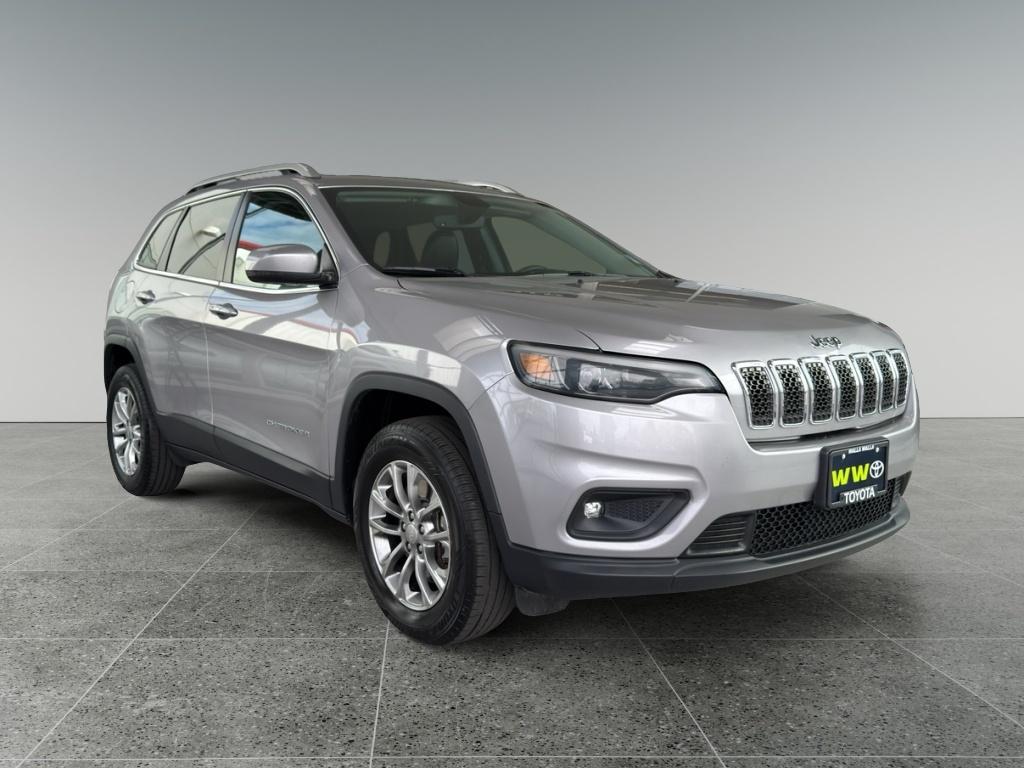 Billet Silver Metallic Clearcoat 2019 Jeep Cherokee Latitude Plus 4WD SUV / Crossover Four-Wheel Drive 9-Speed Automatic