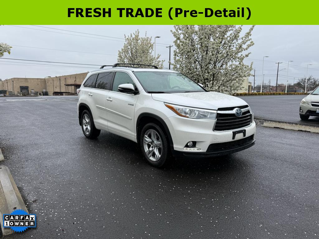 White (Blizzard Pearl) 2015 Toyota Highlander Hybrid Limited Platinum SUV / Crossover All-Wheel Drive Continuously Variable Transmission