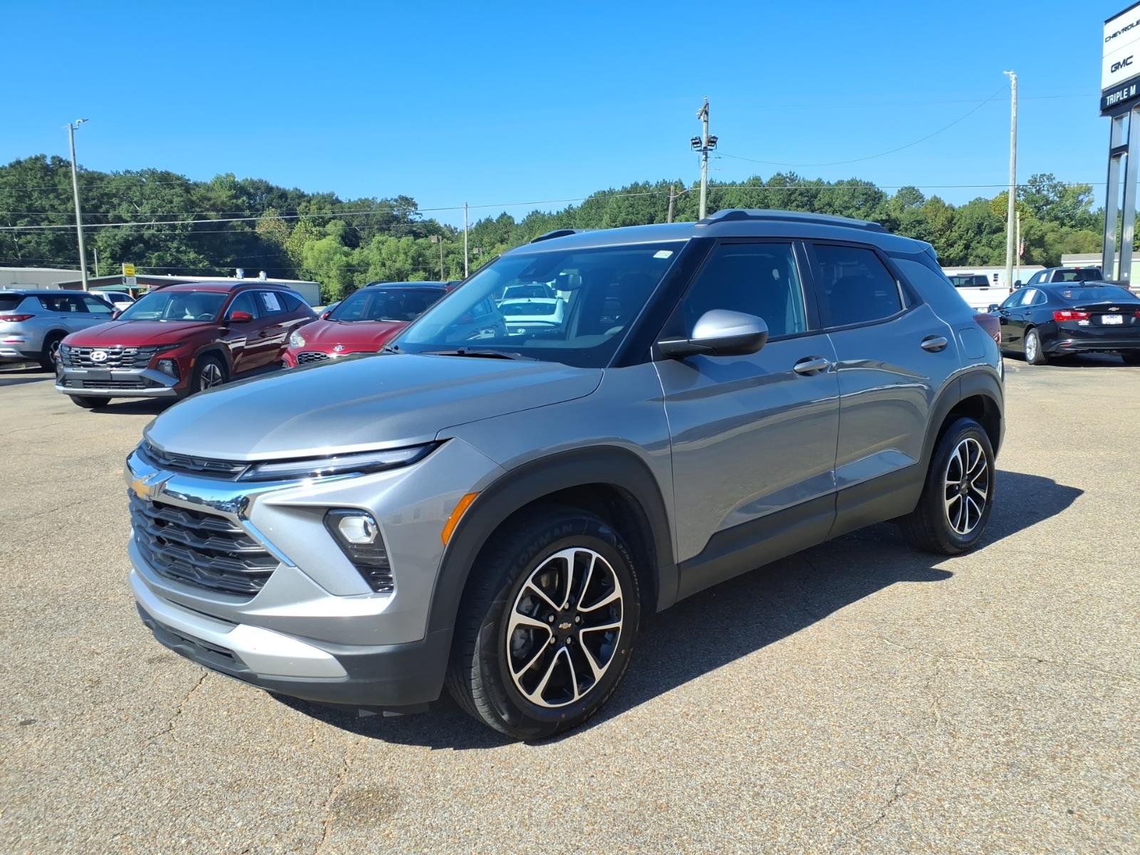 Sterling Gray Metallic 2025 Chevrolet Trailblazer SUV / Crossover Front-Wheel Drive Continuously Variable Transmission