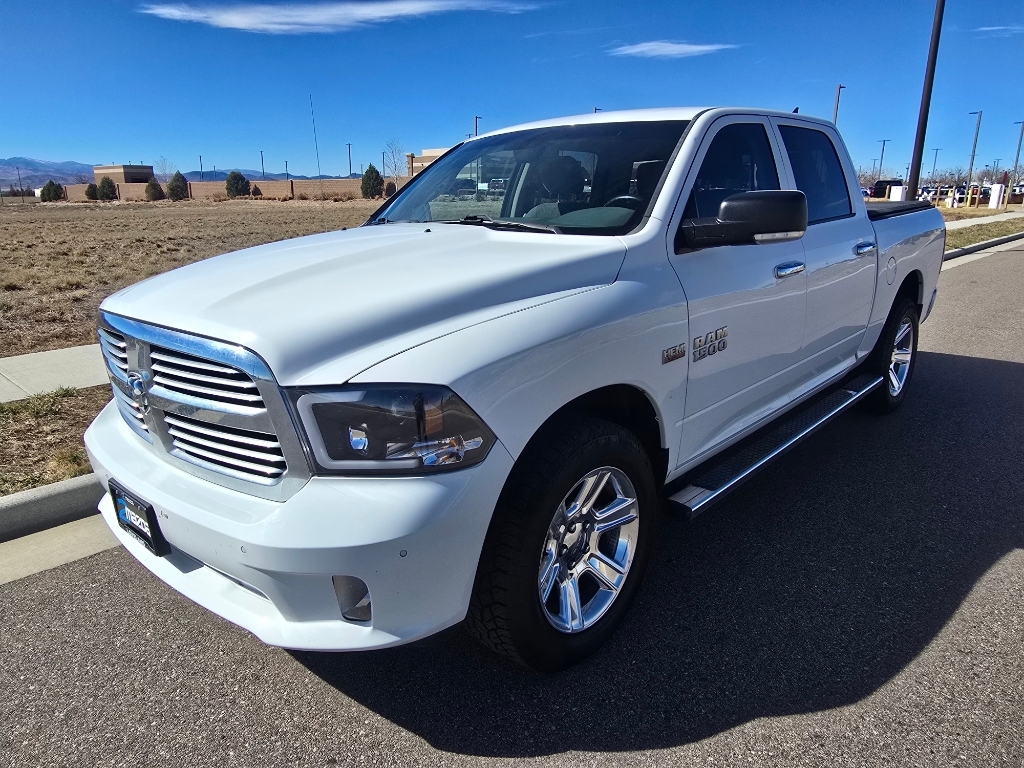 2016 RAM 1500 Lone Star Crew Cab 4WD