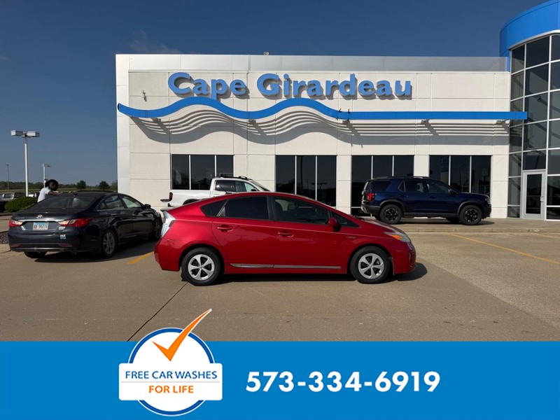 Barcelona Red Metallic 2013 Toyota Prius Three Hatchback Front-Wheel Drive Continuously Variable Transmission