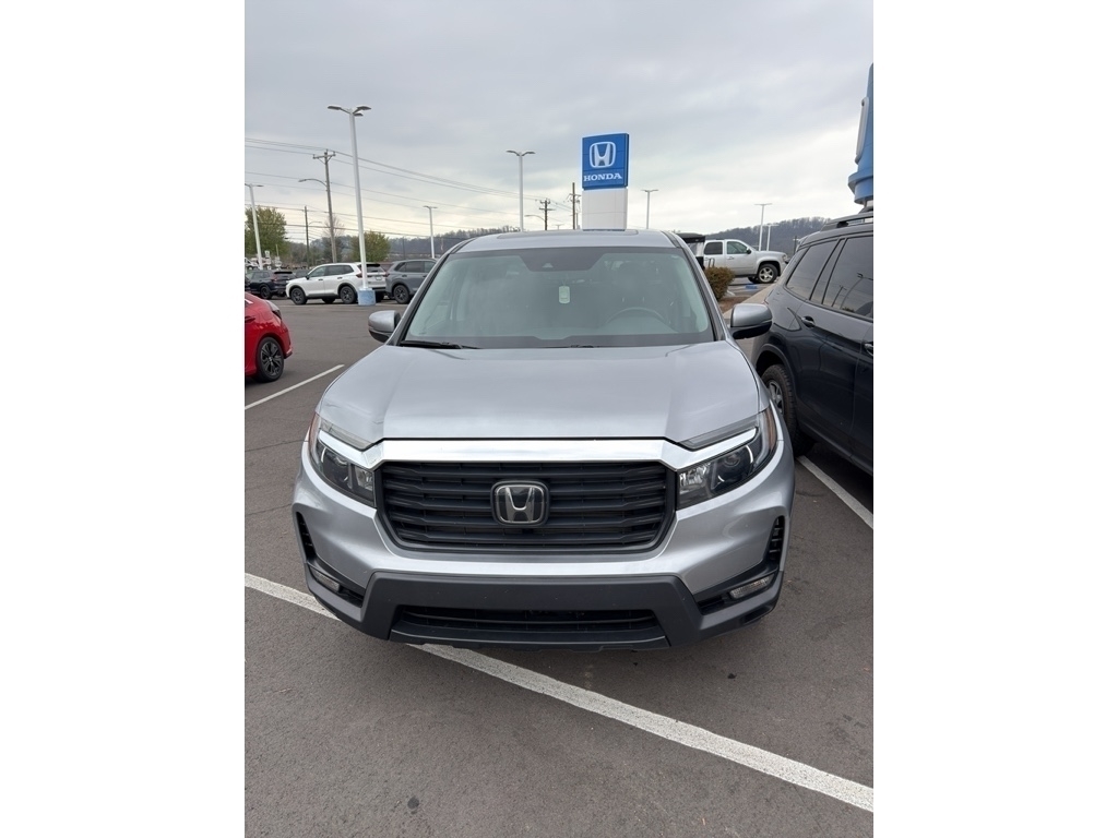 Lunar Silver Metallic 2023 Honda Ridgeline RTL AWD Pickup Truck All-Wheel Drive 9-Speed Automatic