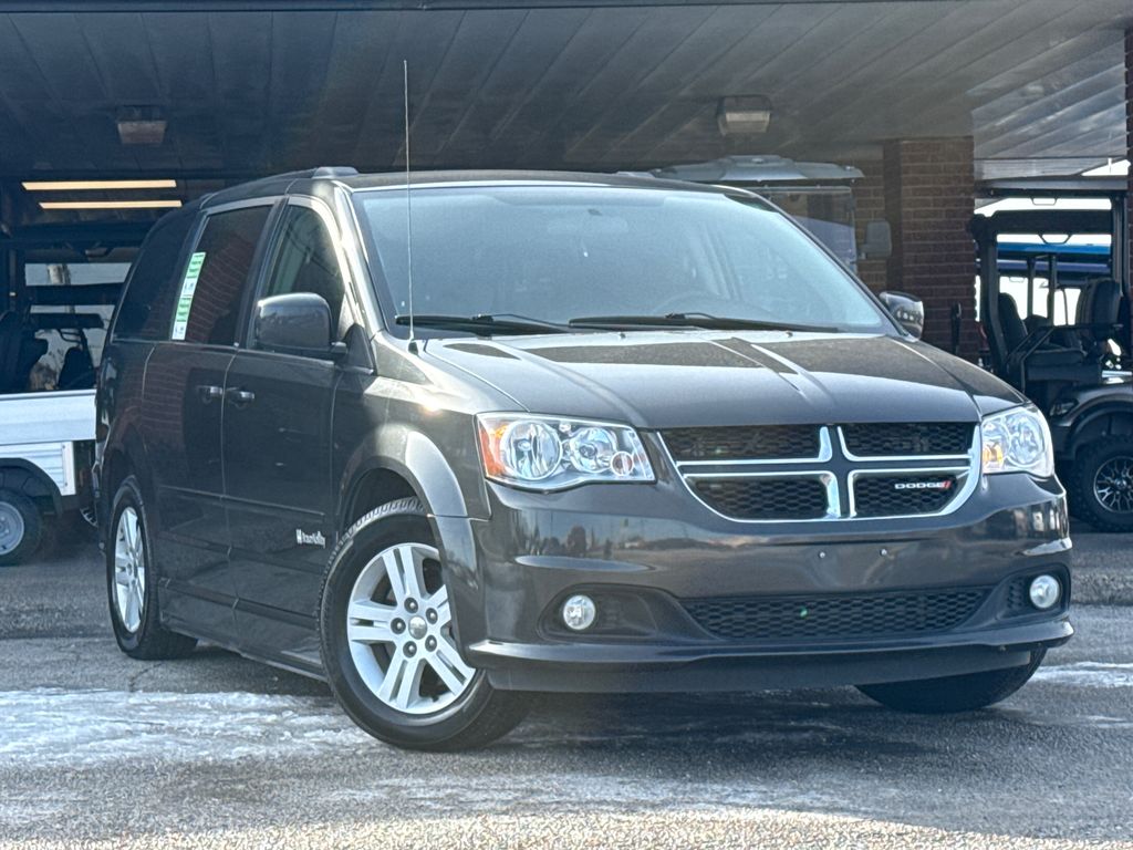2012 Dodge Grand Caravan Crew's photo