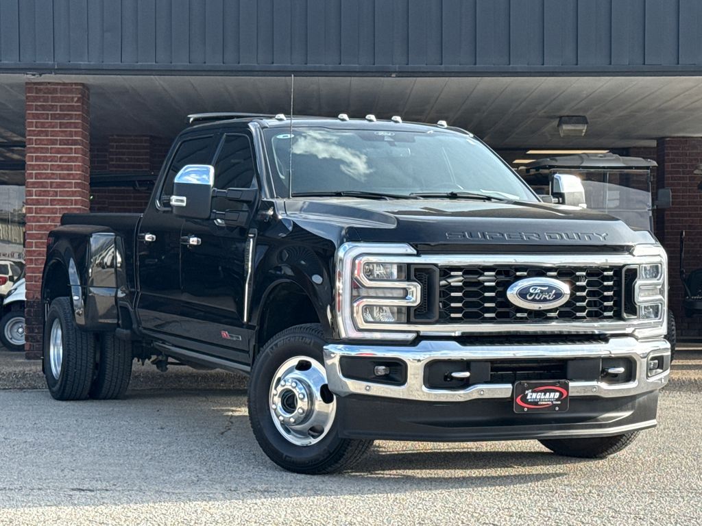 2024 Ford F-350 Lariat 4x4 Crew Cab 8' Box DRW's photo