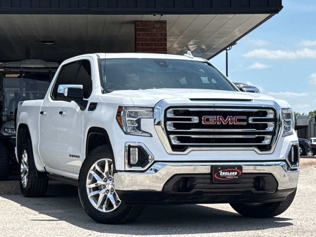 2022 GMC Sierra 4WD Crew Cab Short Box SLT's photo