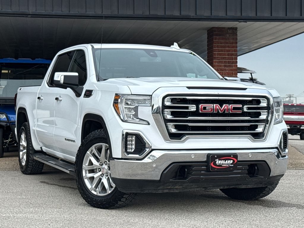 2022 GMC Sierra 4WD Crew Cab Short Box SLT's photo