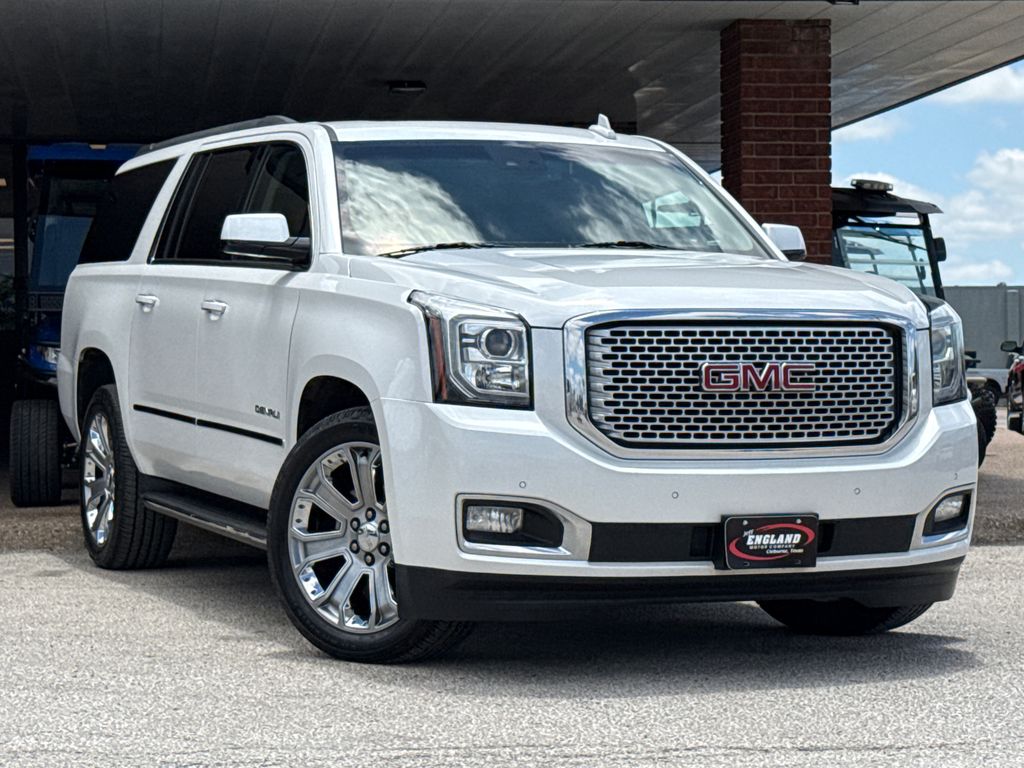 2017 GMC Yukon Denali AWD's photo
