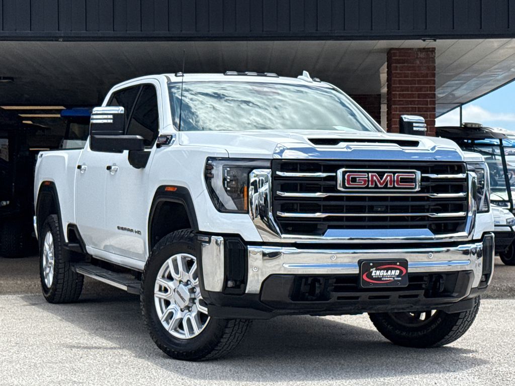 2024 GMC Sierra 4WD Crew Cab Standard Box SLT's photo