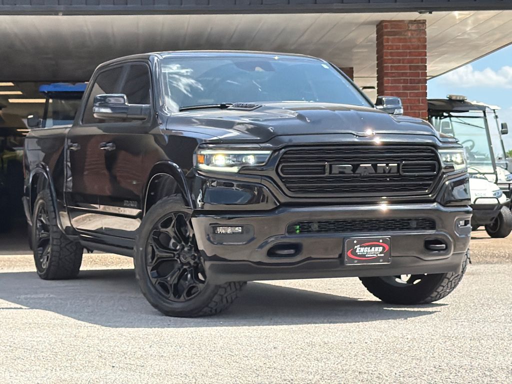 2023 RAM 1500 Limited 4x4 Crew Cab 5'7's photo