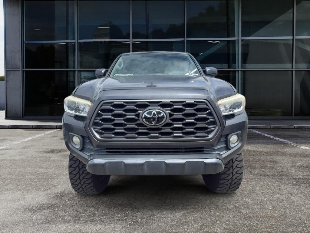 View vehicle photo 2