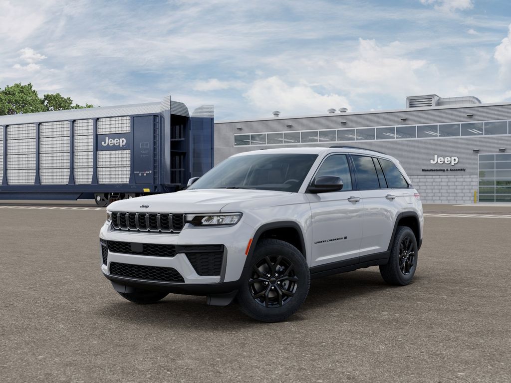 Bright White Clearcoat 2026 Jeep Grand Cherokee SUV / Crossover 4X2 Automatic