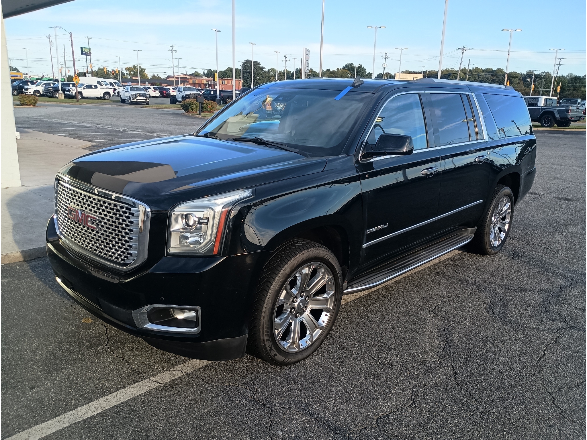 2015 GMC Yukon XL Denali 4WD