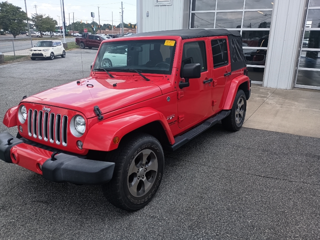 Firecracker Red Clearcoat 2016 Jeep Wrangler SUV / Crossover Four-Wheel Drive 6-Speed Manual
