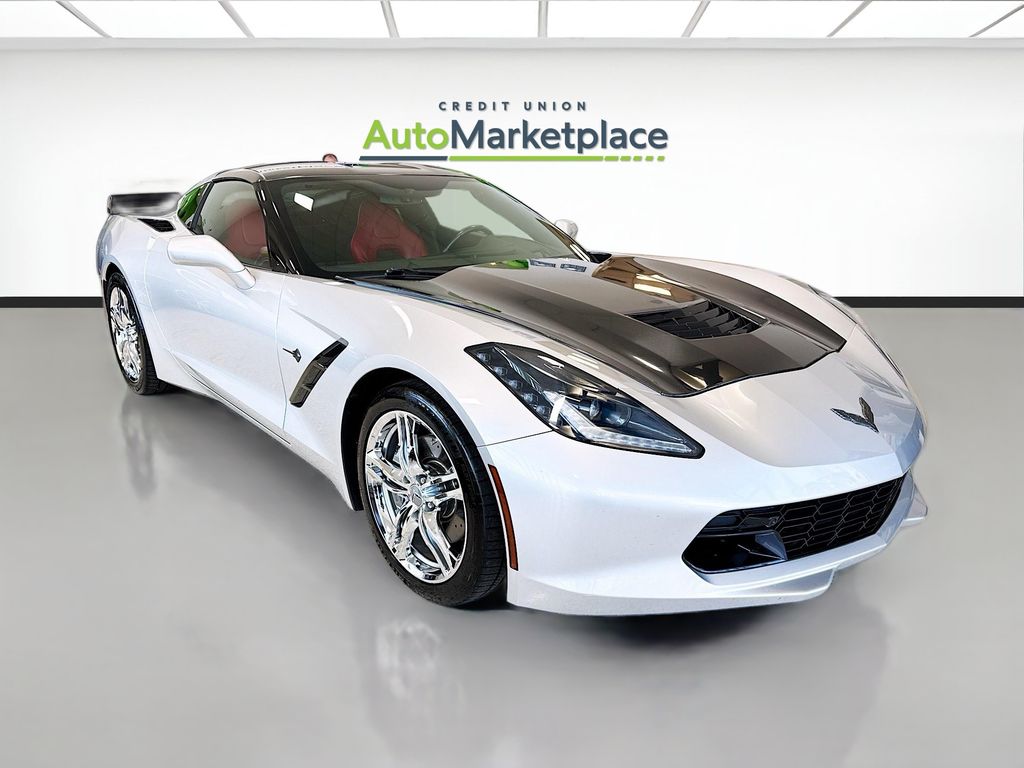 2017 Chevrolet Corvette Stingray 2LT Coupe RWD