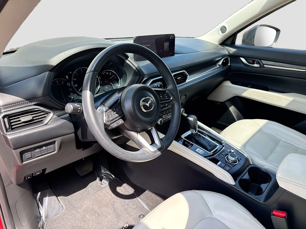 View vehicle photo 7