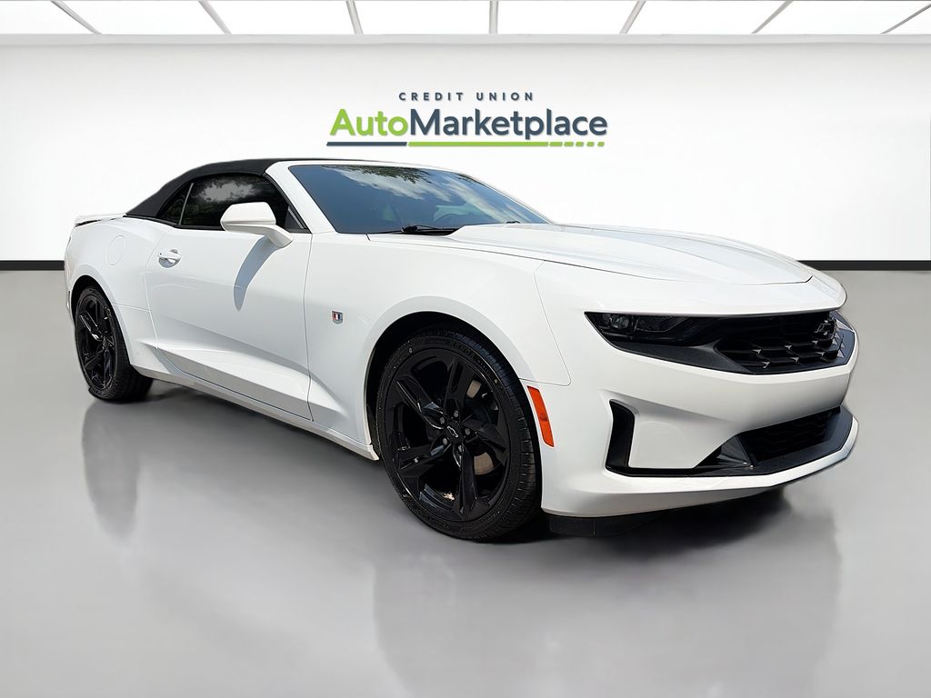 Summit White 2023 Chevrolet Camaro Convertible Rear-Wheel Drive Automatic