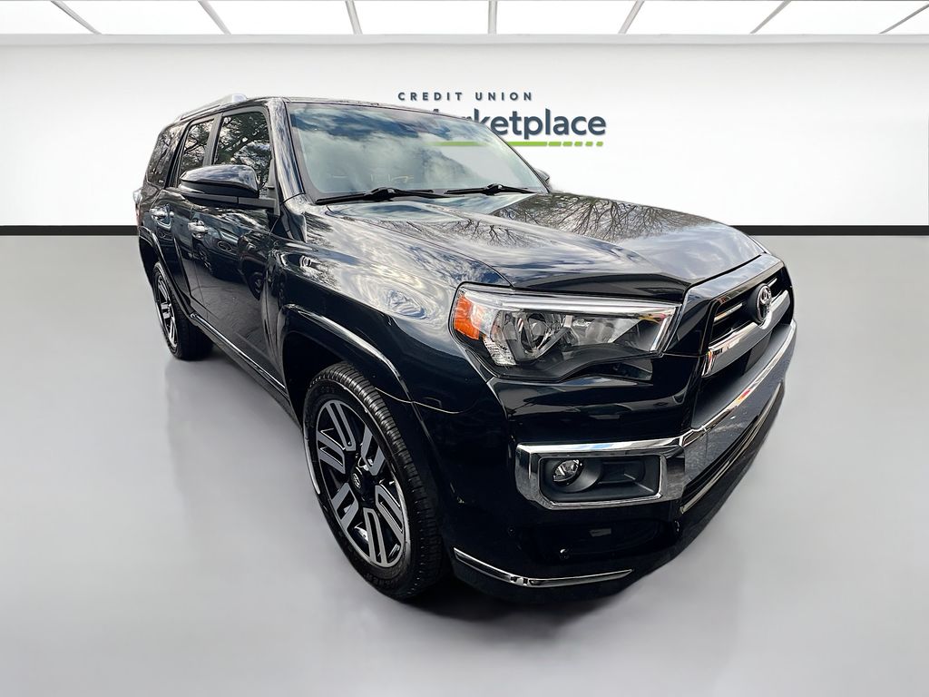 2022 Toyota 4Runner Limited RWD