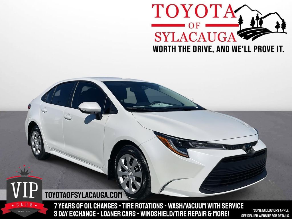 2026 Toyota Corolla LE FWD