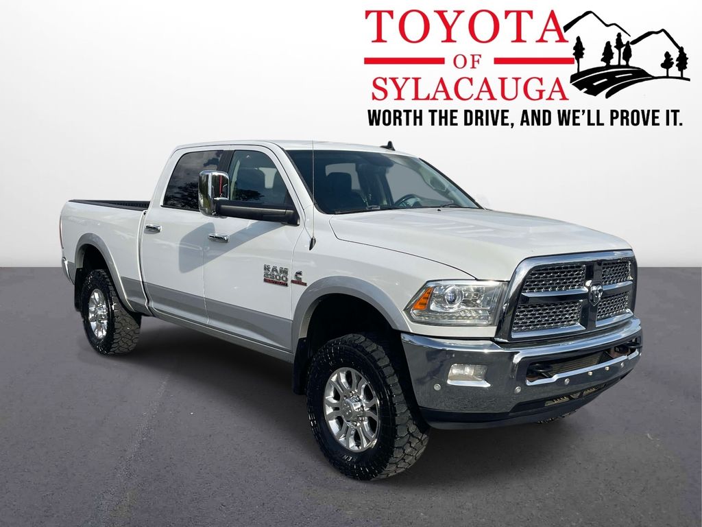 Bright White Clearcoat 2016 RAM 2500 Laramie Crew Cab 4WD Pickup Truck Four-Wheel Drive 6-Speed Automatic