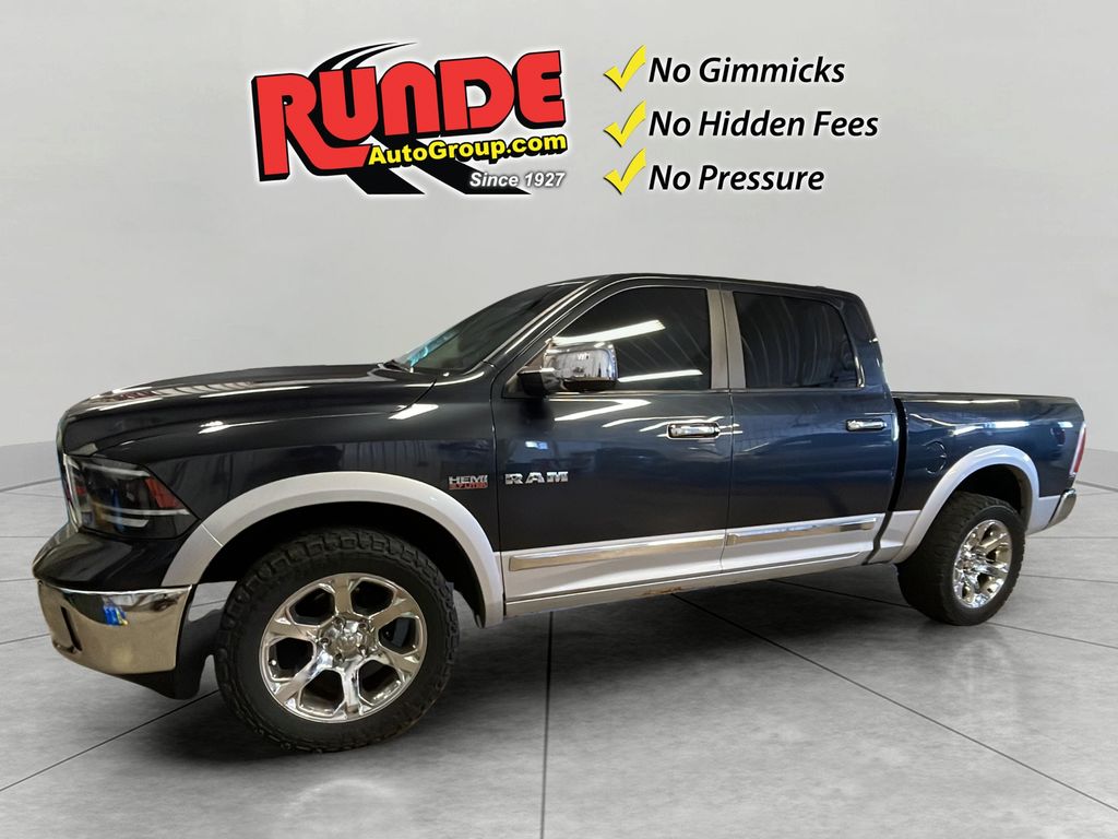  2013 RAM 1500 Laramie Crew Cab 4WD   