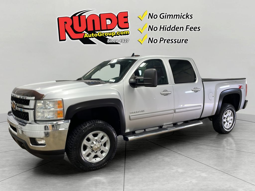 2014 Chevrolet Silverado 3500HD LTZ Crew Cab 4WD