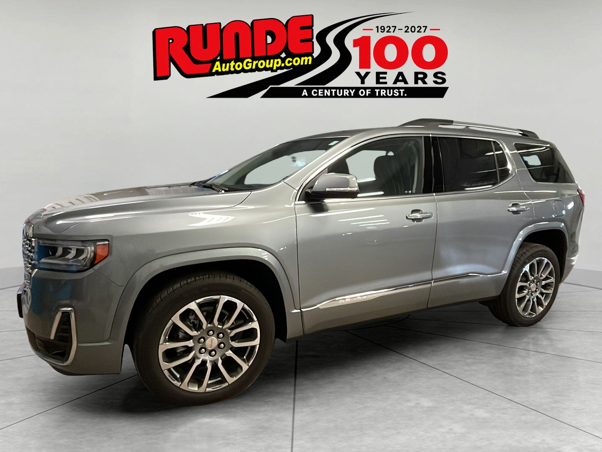 2023 GMC Acadia Denali AWD