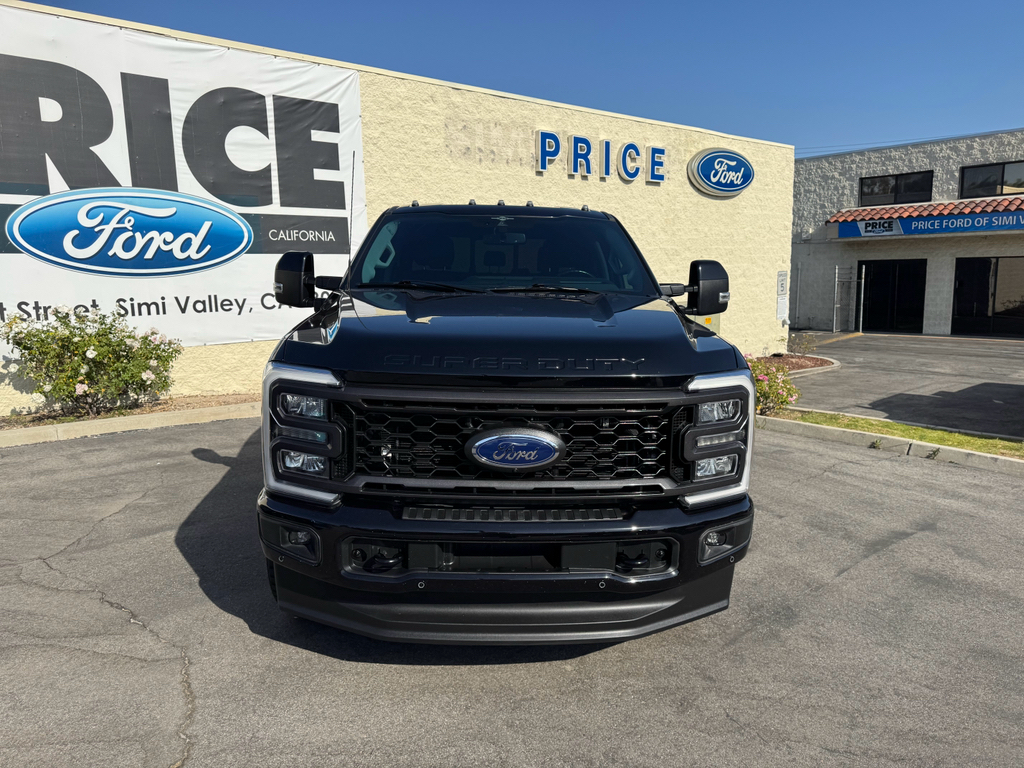 2023 Ford F-350 Lariat 4x4 Crew Cab 6-3/4 Box SRW's photo