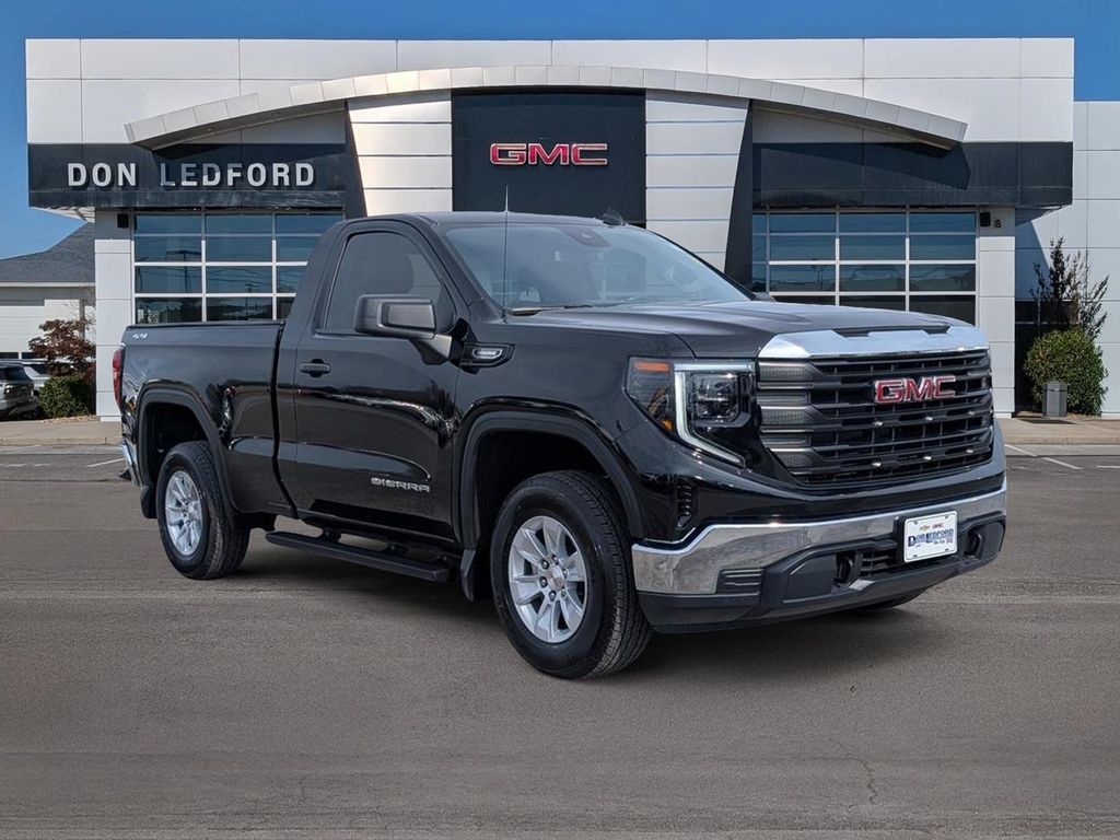 2025 GMC Sierra 1500 Pro Regular Cab 4WD