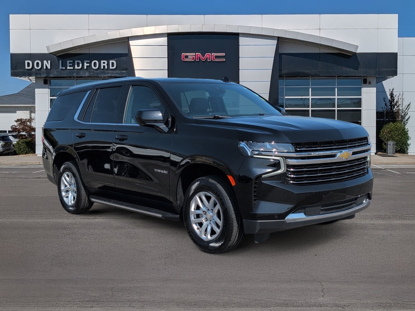 Black 2023 Chevrolet Tahoe SUV / Crossover 4X2 Automatic