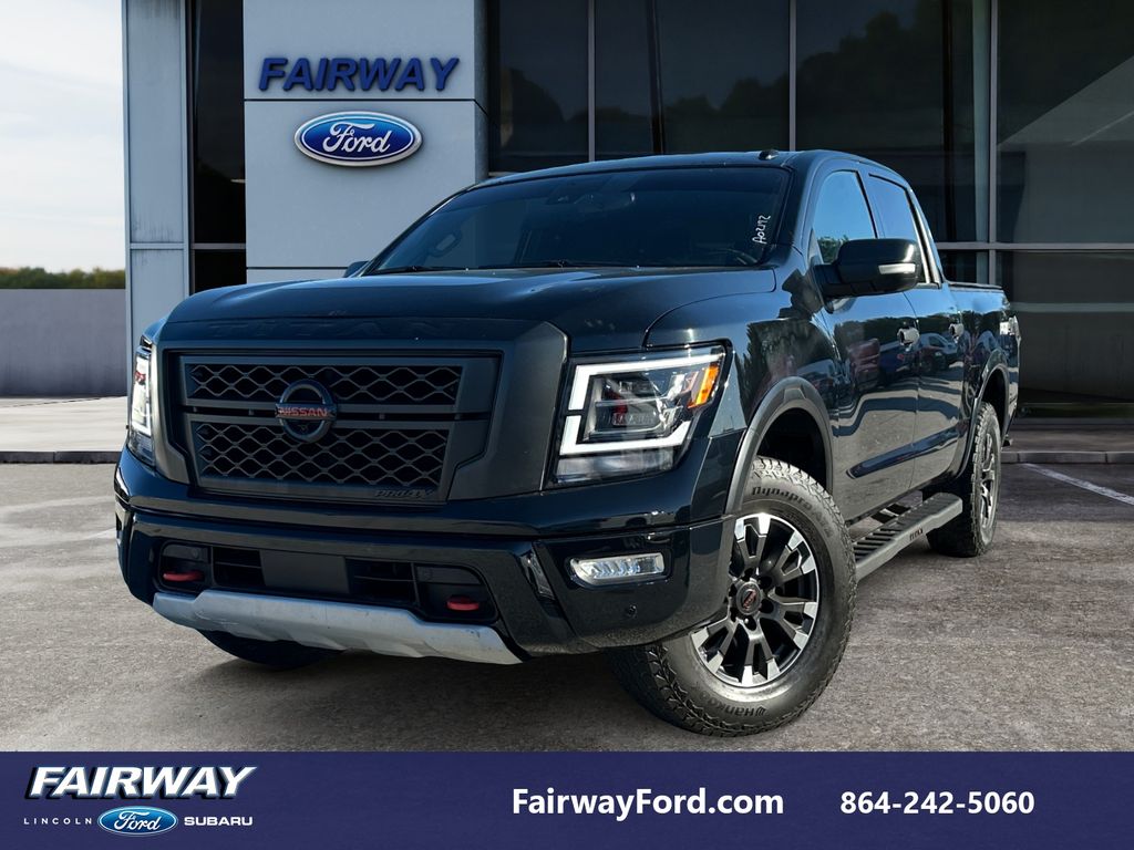 2021 Nissan Titan PRO-4X Crew Cab 4WD