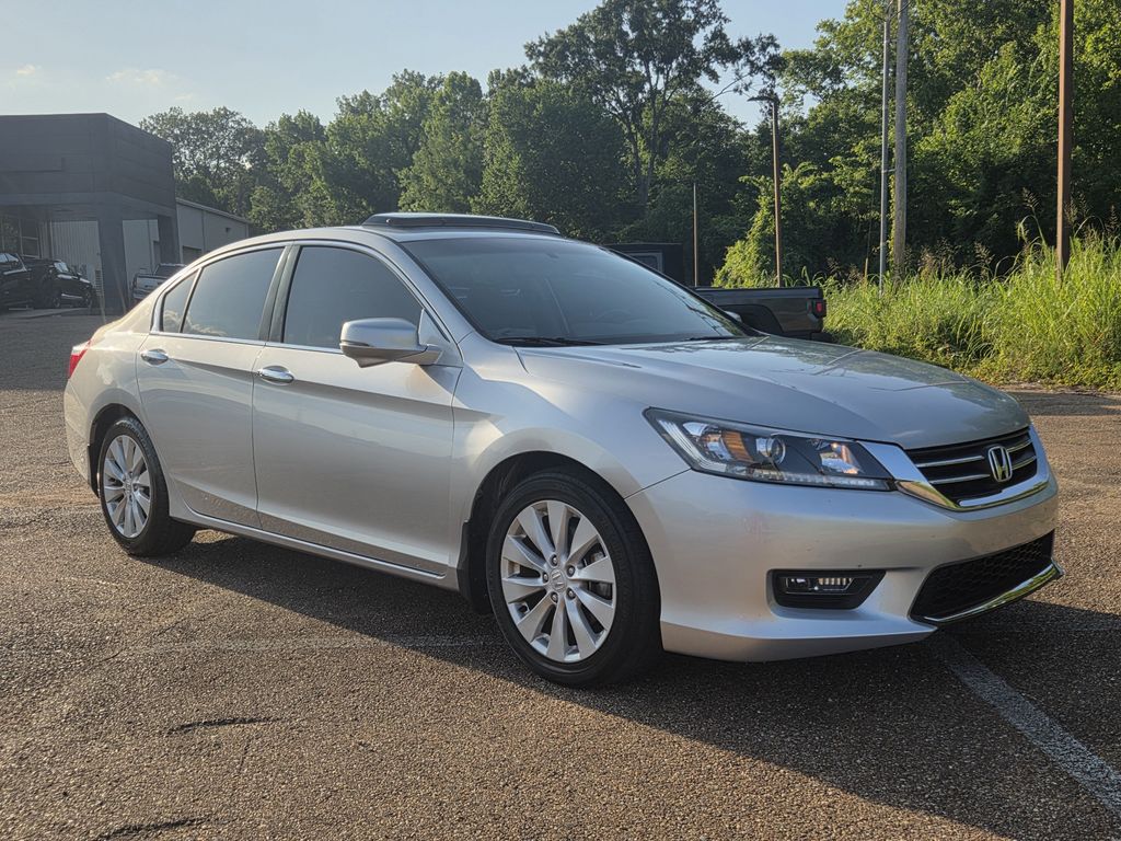 Silver 2014 Honda Accord Sedan Front-Wheel Drive Continuously Variable Transmission