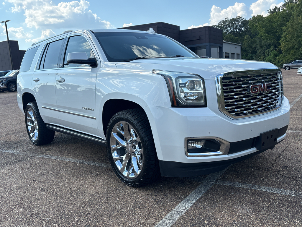 White Frost Tricoat 2019 GMC Yukon SUV / Crossover 4X2 Automatic