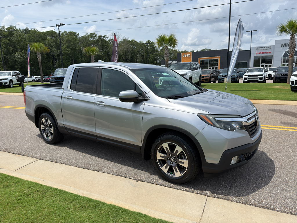 Lunar Silver Metallic 2019 Honda Ridgeline Pickup Truck Front-Wheel Drive 6-Speed Automatic
