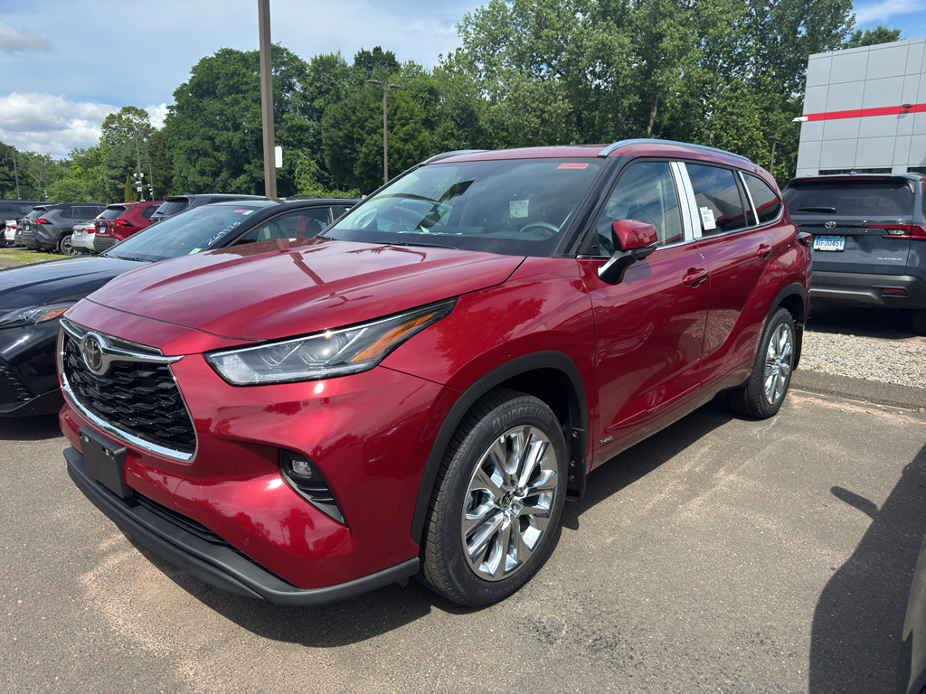 Red (Ruby Flare Pearl) 2026 Toyota Highlander Hybrid SUV / Crossover All-Wheel Drive Continuously Variable Transmission