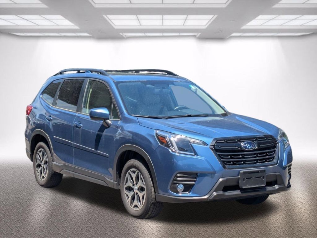 Horizon Blue Pearl 2023 Subaru Forester Premium Crossover AWD SUV / Crossover All-Wheel Drive Continuously Variable Transmission