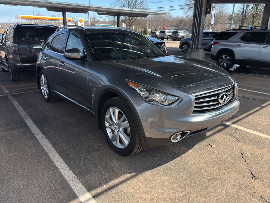 2015 INFINITI QX70 AWD