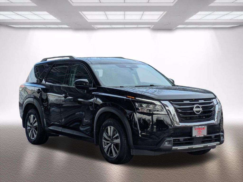 Super Black 2022 Nissan Pathfinder SL 4WD SUV / Crossover All-Wheel Drive 9-Speed Automatic