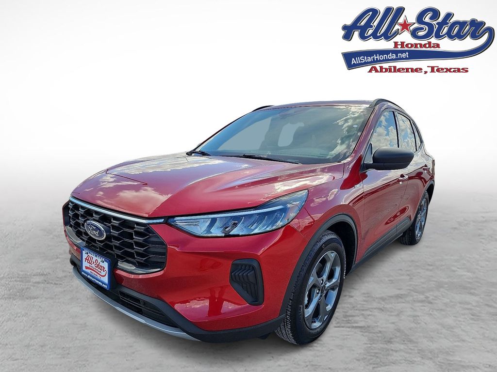 Rapid Red Metallic Tinted Clearcoat 2025 Ford Escape ST-Line FWD SUV / Crossover Front-Wheel Drive 8-Speed Automatic