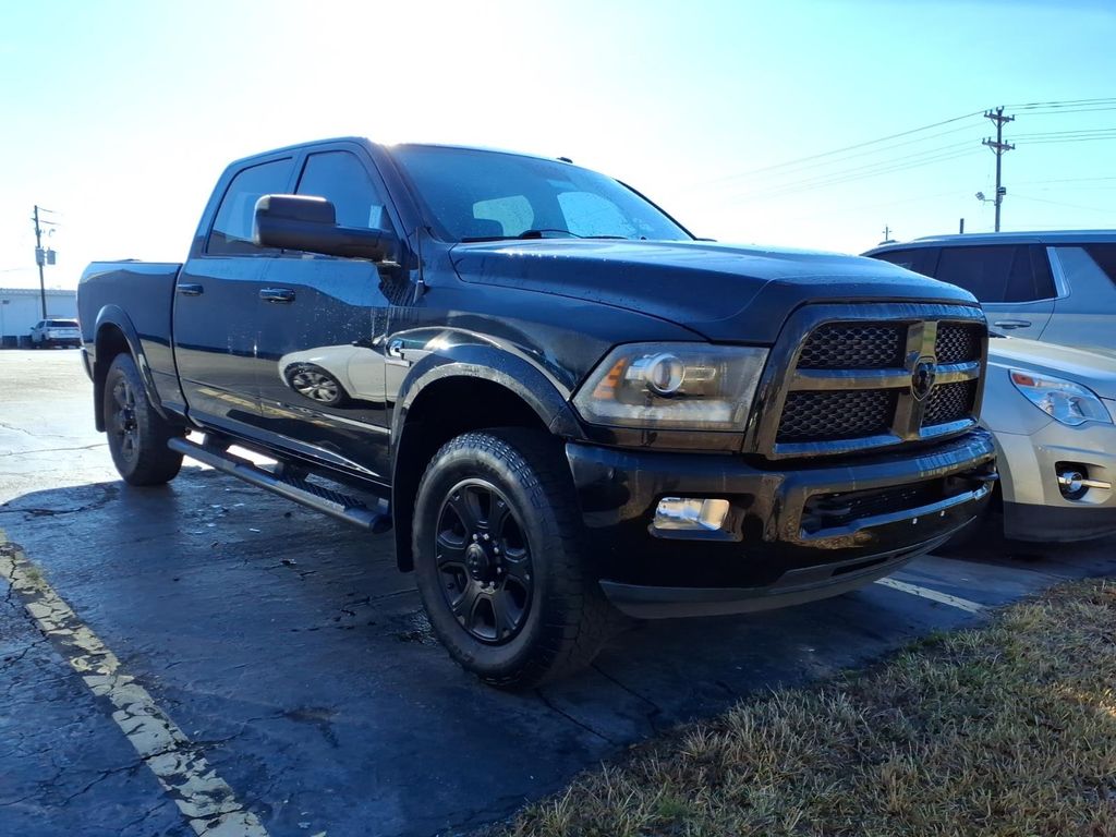 2015 RAM 2500 Laramie Crew Cab 4WD
